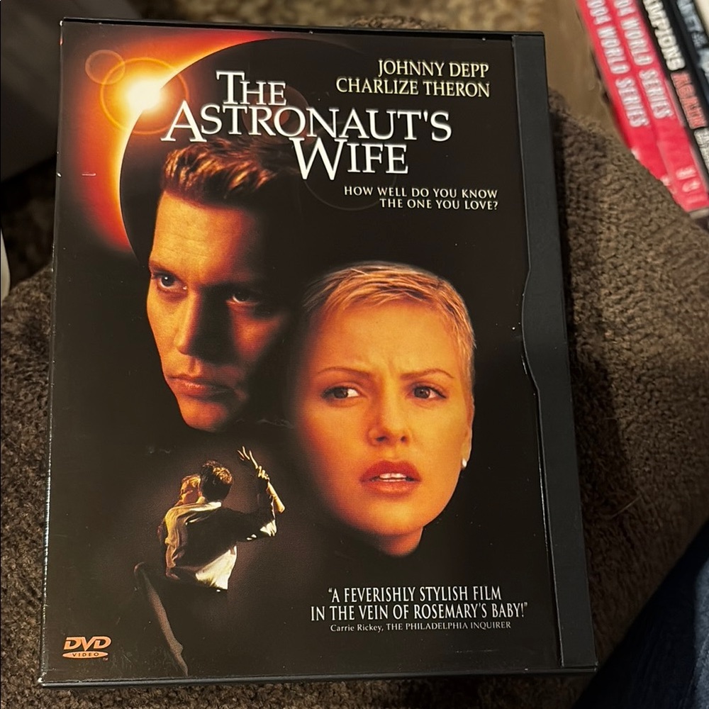 The Astronaut's Wife DVD